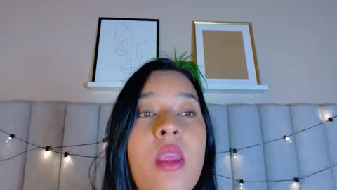 Snapshot of chloeemiller__ chatting on 03.02.26 C H L O E online show from 03.02.26