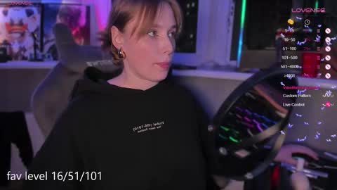 chloegins online show from 10.08.25