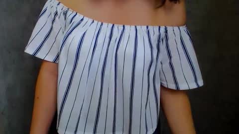 Chloe online show from 11.09.25