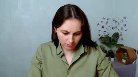 Chloe online show from 01.05.26