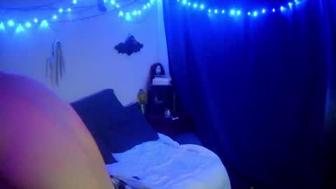 Chloekissxo online show from 12.25.24
