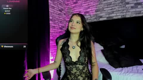 .. Chloe .. online show from 04.09.26