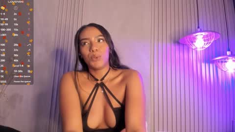 CHLOE  online show from 01.02.25