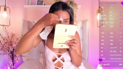 CHLOE  online show from 02.28.25