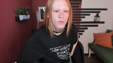 Chloe online show from 10.03.25