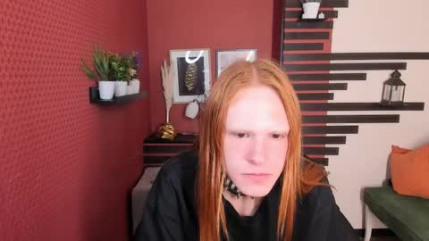 Chloe online show from 10.04.25