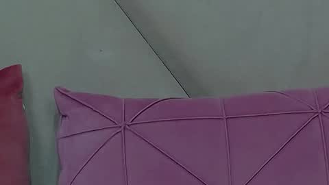 Chloe Vee online show from 09.21.25