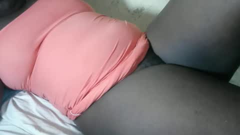 Snapshot of choclate_goddess chatting on 10.14.25 Paula online show from 10.14.25