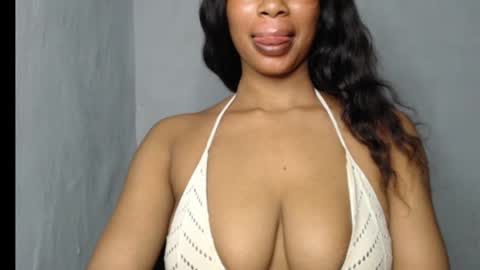 ESTHER online show from 04.02.26