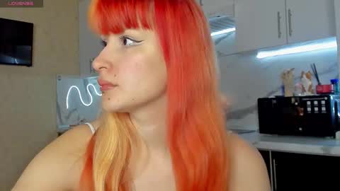 Snapshot of choco_meowx chatting on 10.29.25 choco_meowx online show from 10.29.25