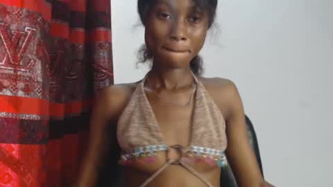 choco_petitqueen online show from 12.29.24