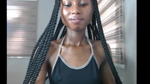 choco_petitqueen online show from 11.11.25