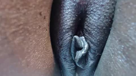 chocolatabig online show from 11.27.25