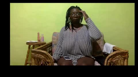 Snapshot of chocolate808 chatting on 12.03.24 Exotic Chocolate online show from 12.03.24