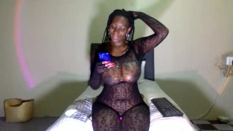 Snapshot of chocolate808 chatting on 09.12.25 Exotic Chocolate online show from 09.12.25