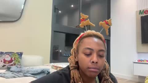 ChocolateCakeQueen online show from 12.09.24