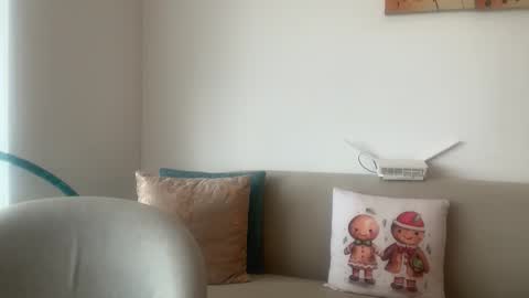 ChocolateCakeQueen online show from 12.17.25