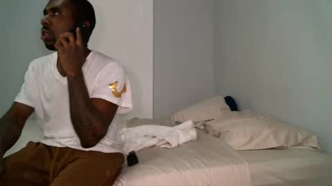 chocolatedolla online show from 01.04.25