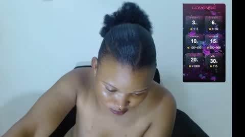 chocolatemilkebony online show from 01.05.25