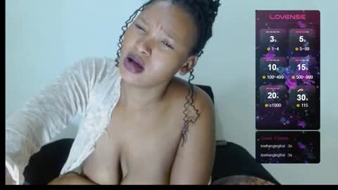 Snapshot of chocolatemilkebony chatting on 10.07.25 chocolatemilkebony online show from 10.07.25