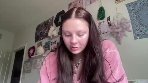 Snapshot of chocolatevanillaswirl3 chatting on 02.18.26 chocolatevanillaswirl3 online show from 02.18.26