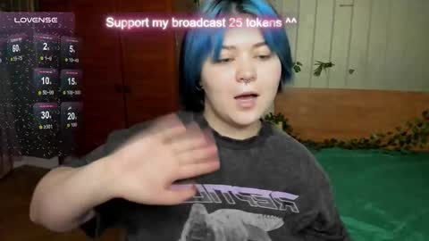 Snapshot of choe_bliss chatting on 10.12.25 choe_bliss online show from 10.12.25