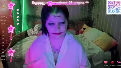 Snapshot of choe_bliss chatting on 10.31.25 choe_bliss online show from 10.31.25