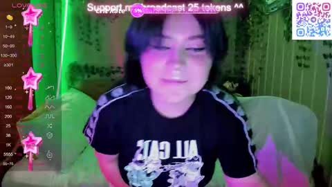 Snapshot of choe_bliss chatting on 11.02.25 choe_bliss online show from 11.02.25