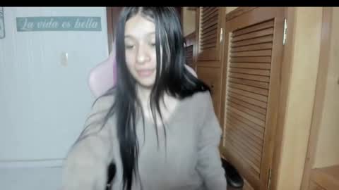  Laura  online show from 12.26.24