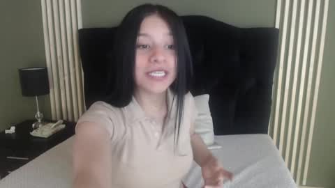  Laura  online show from 12.30.24