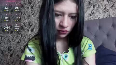  Laura  online show from 01.30.25