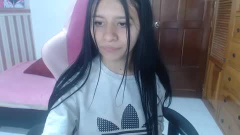  Laura  online show from 02.13.25