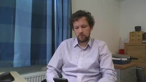 chr35is09 online show from 03.05.25