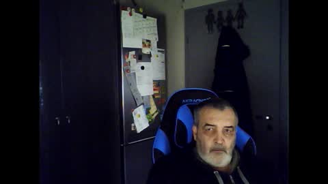 Snapshot of chris250268 chatting on 10.04.25 Chris online show from 10.04.25