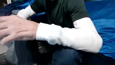 Snapshot of chris526520 chatting on 03.02.25 chris526520 online show from 03.02.25