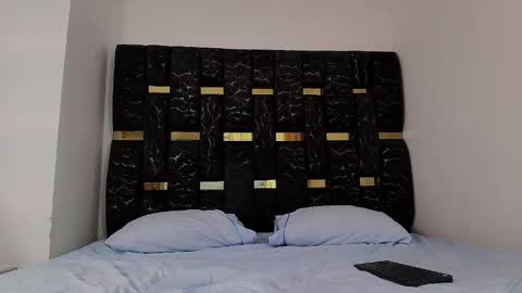 Snapshot of chris_blake__ chatting on 10.21.25 Chris B online show from 10.21.25