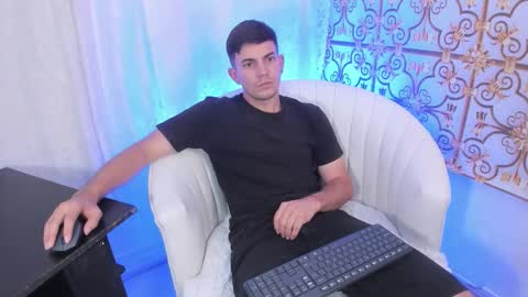 Chris Diamond23 online show from 03.24.26