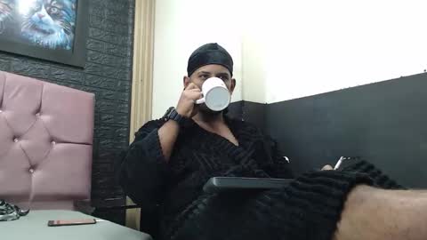Snapshot of chris_dick2 chatting on 10.17.25 chris_dick2 online show from 10.17.25