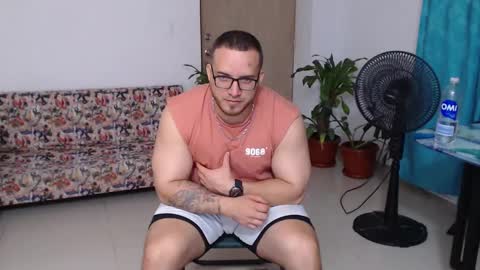 chris_huntter online show from 09.18.25