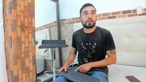 chris_kizz online show from 12.30.24