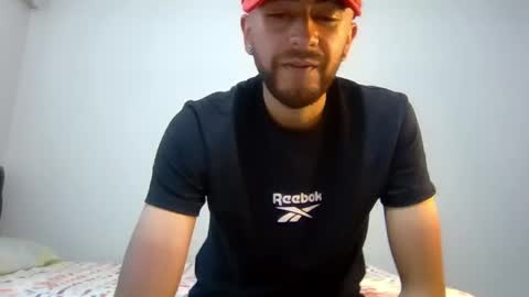 Snapshot of chris_sex80 chatting on 01.16.25 chris_sex80 online show from 01.16.25