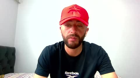 Snapshot of chris_sex80 chatting on 03.02.25 chris_sex80 online show from 03.02.25