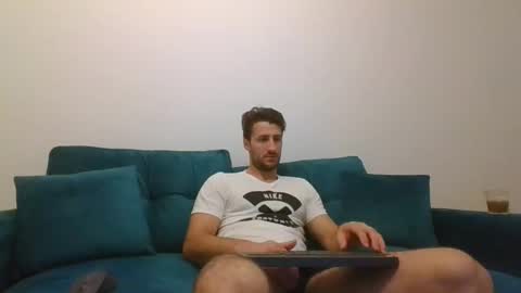 Snapshot of chrisaron chatting on 03.08.25 chrisaron online show from 03.08.25