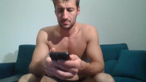 Snapshot of chrisaron chatting on 11.20.25 chrisaron online show from 11.20.25