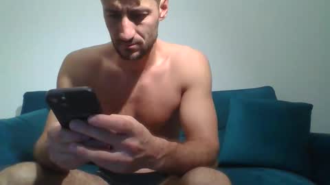 Snapshot of chrisaron chatting on 11.28.25 chrisaron online show from 11.28.25