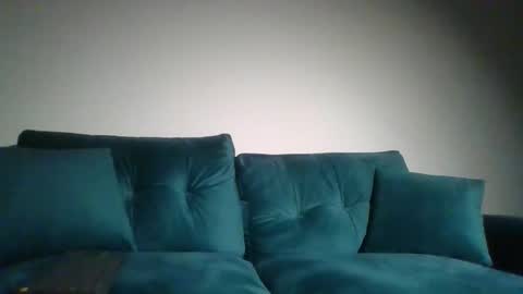 Snapshot of chrisaron chatting on 03.31.26 chrisaron online show from 03.31.26