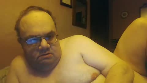 Snapshot of chrismini312 chatting on 01.11.25 Chris The Jerk Off King online show from 01.11.25