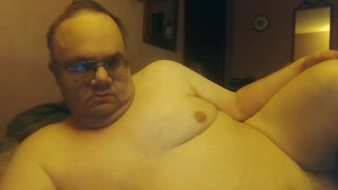 Snapshot of chrismini312 chatting on 01.15.25 Chris The Jerk Off King online show from 01.15.25