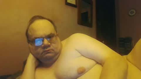 Snapshot of chrismini312 chatting on 01.16.25 Chris The Jerk Off King online show from 01.16.25