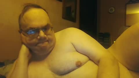Snapshot of chrismini312 chatting on 01.19.25 Chris The Jerk Off King online show from 01.19.25